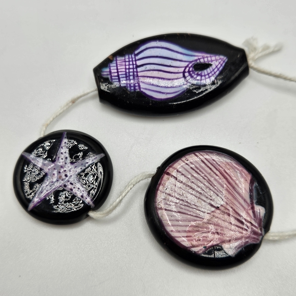 VINTAGE Hand Painted Glass Seashell Beads Pendants Set Crafting Jewelry Starfish